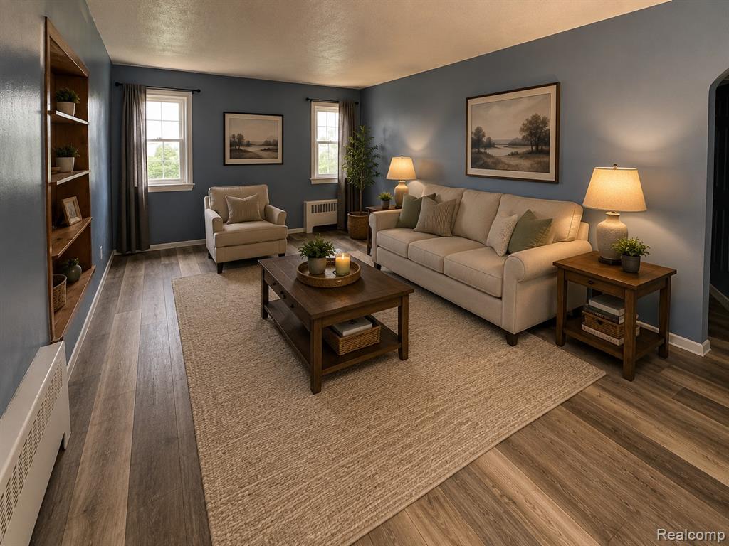 921 Venoy, Garden City, MI — Photo 11