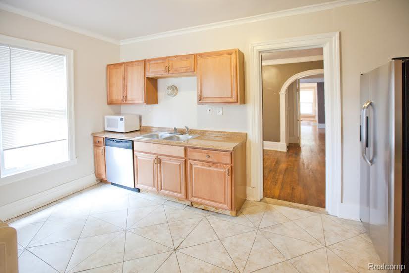 7880 Van Dyke Place, Detroit, MI 48214 — Photo 20