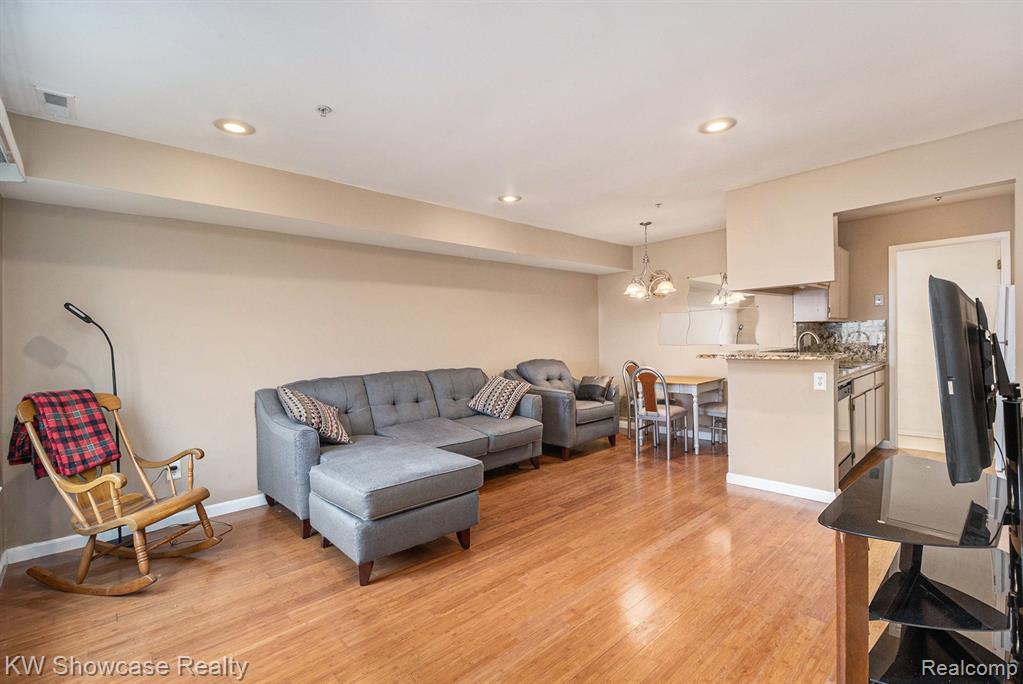 22123 ATLANTIC POINTE, Farmington Hills, MI 48336 — Photo 7