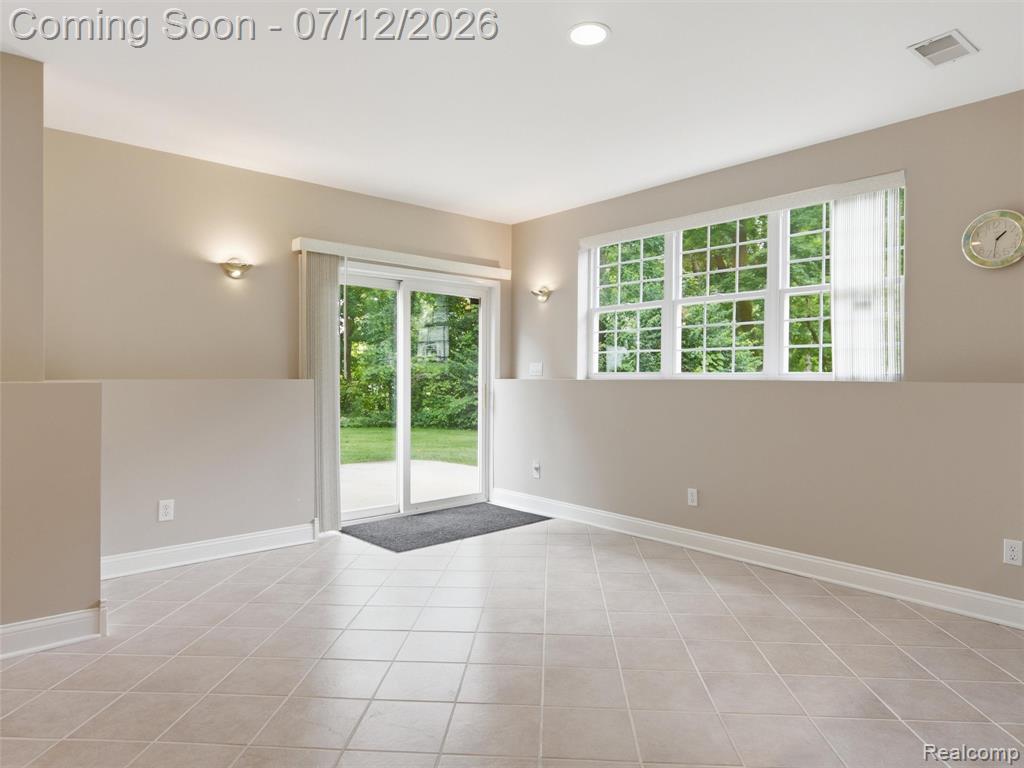7495 Kovacs Drive, Linden, MI 48451 — Photo 28