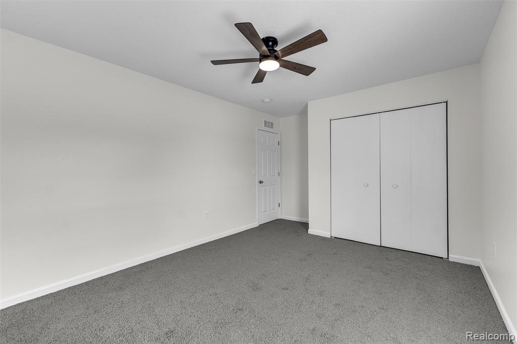 8553 Shiawassee River Drive, Fowlerville, MI 48836 — Photo 25