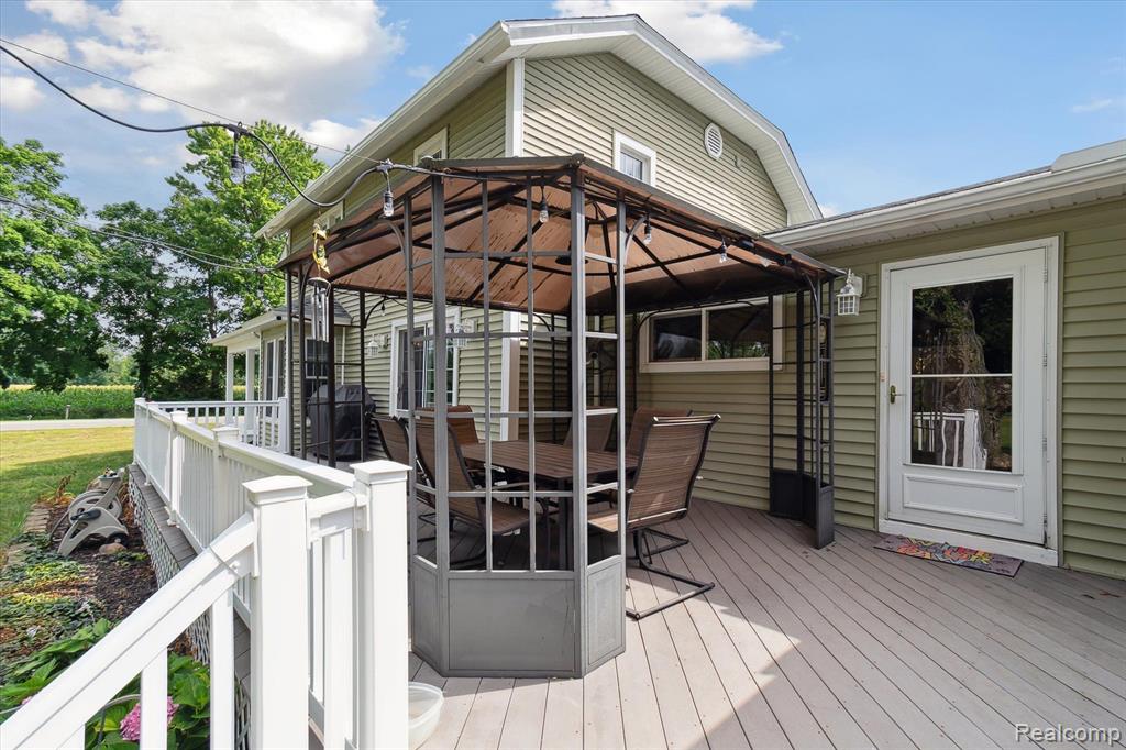 9589 CLINTON MACON Road, Tecumseh, MI 49286 — Photo 45