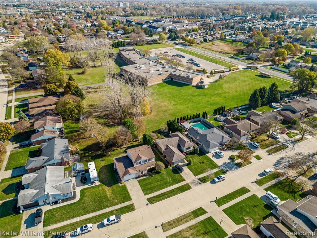 43344 Westview Drive, Sterling Heights, MI 48313 — Photo 61