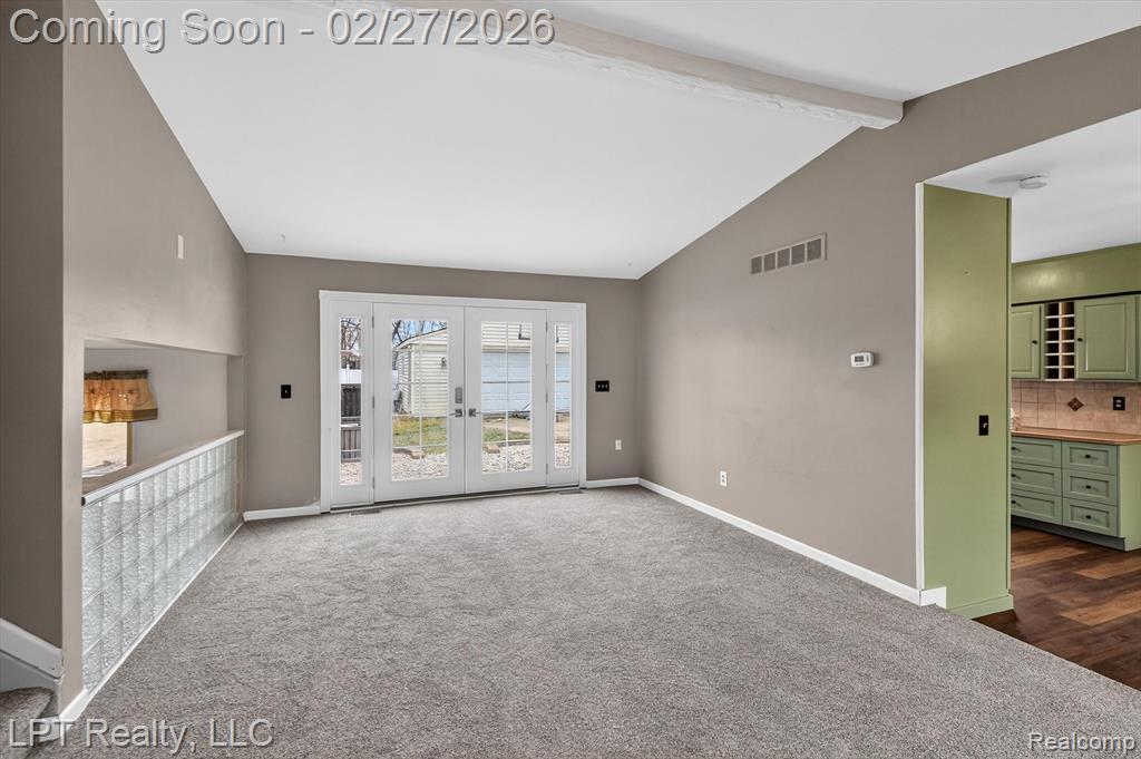 22507 Doncaster Avenue, Brownstown, MI 48193 — Photo 5