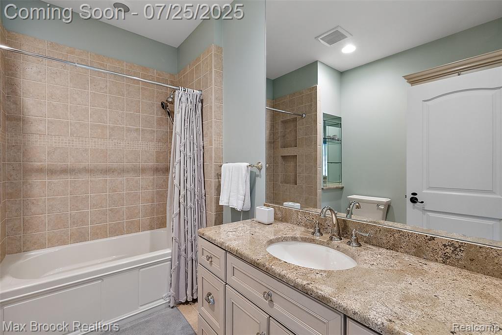 72 Lone Pine Road, Bloomfield Hills, MI 48304 — Photo 31