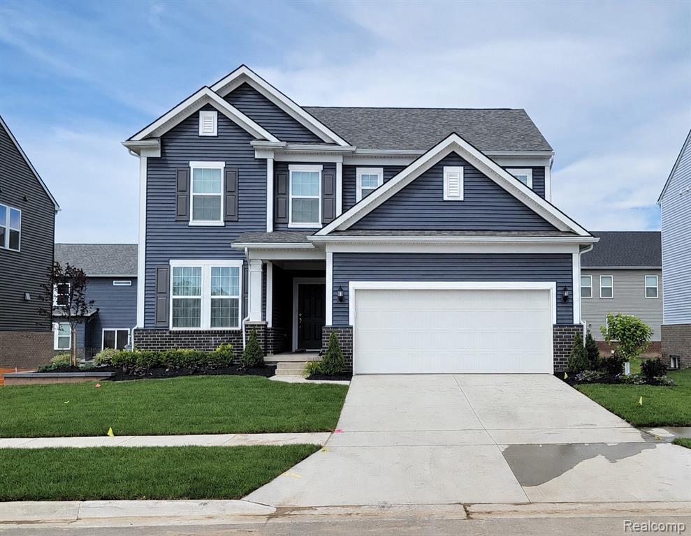 684 Gretchen Lane, Saline, MI 48176