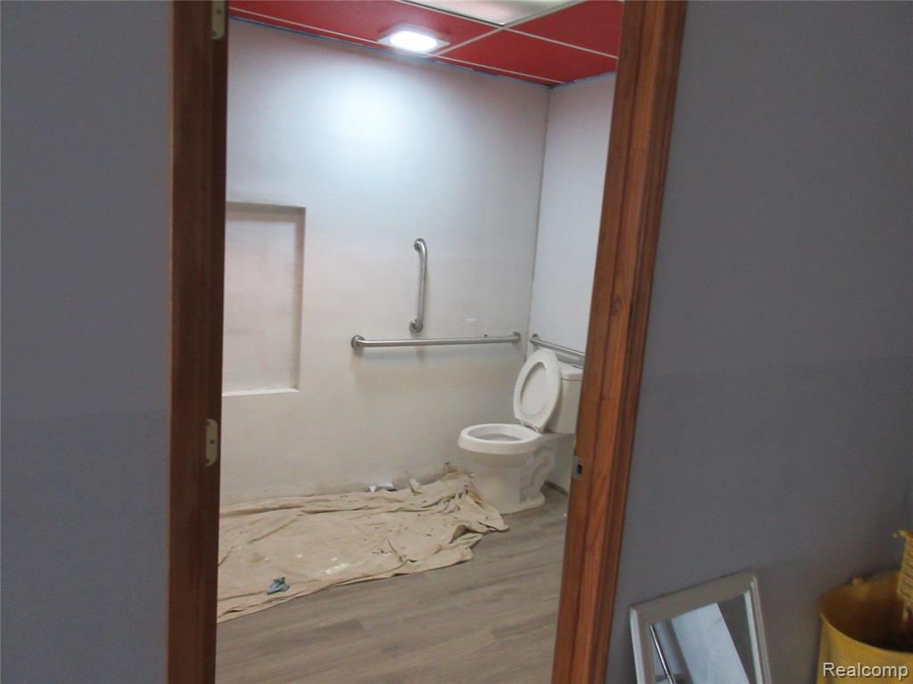 Photo 4