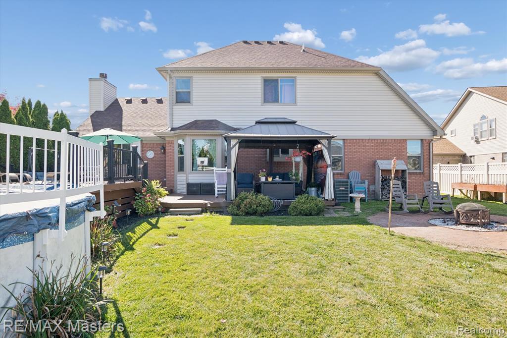 23121 Leighwood Drive, Woodhaven, MI 48183 — Photo 2