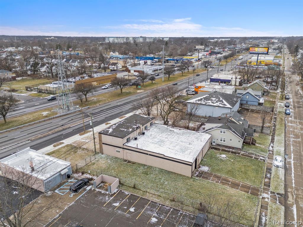 417 E 8 Mile Road, Hazel Park, MI 48030 — Photo 6
