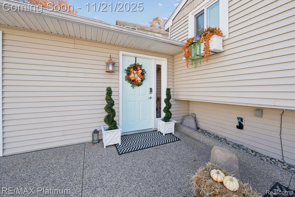 4009 Highcrest Drive, Brighton, MI 48116 — Photo 9
