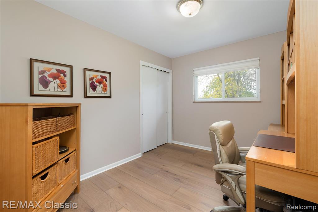 804 Bonita Drive, White Lake, MI 48383 — Photo 12