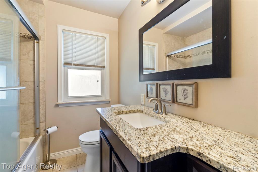6318 Helen Street, Garden City, MI — Photo 18