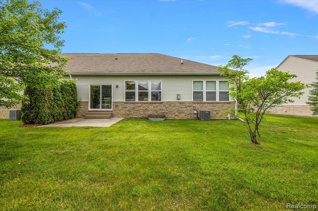 49676 Broadacre Drive, 63, Macomb, MI 48042 — Photo 39