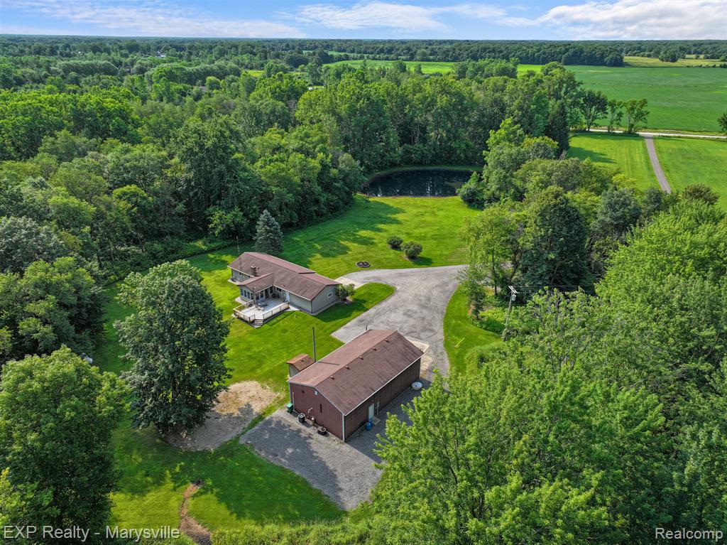 12980 Metcalf Road, Brockway, MI 48097 — Photo 33