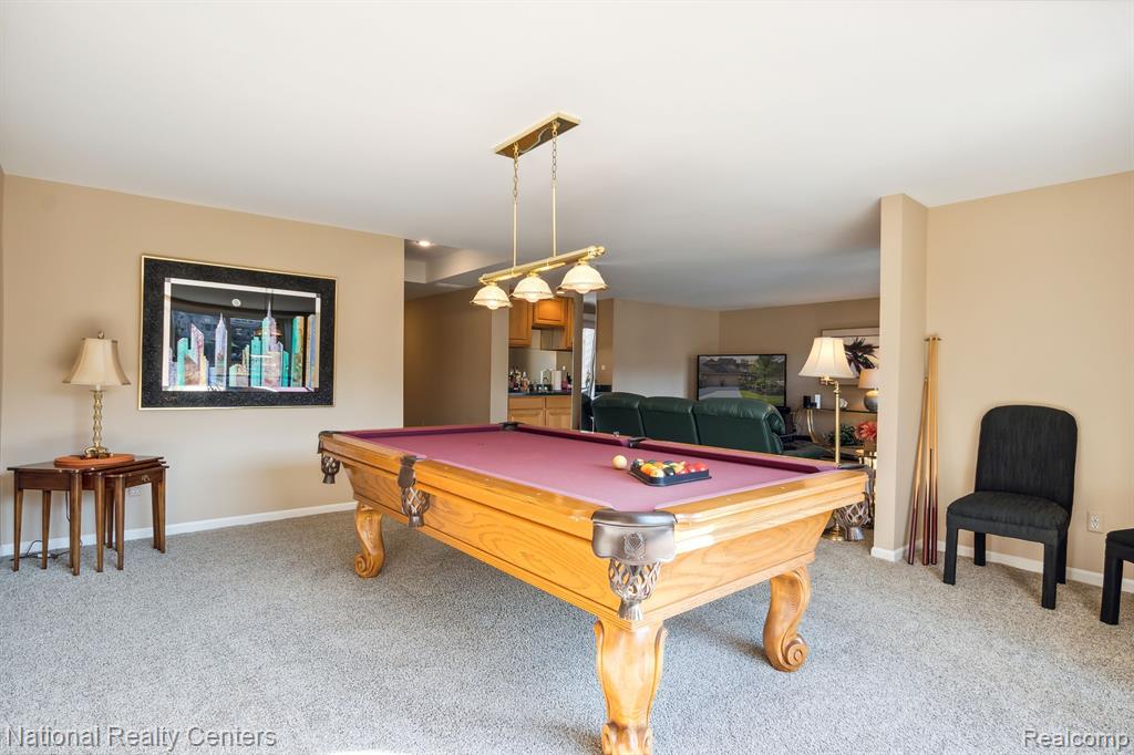 47704 BLUE HERON Drive S, Northville, MI 48168 — Photo 37