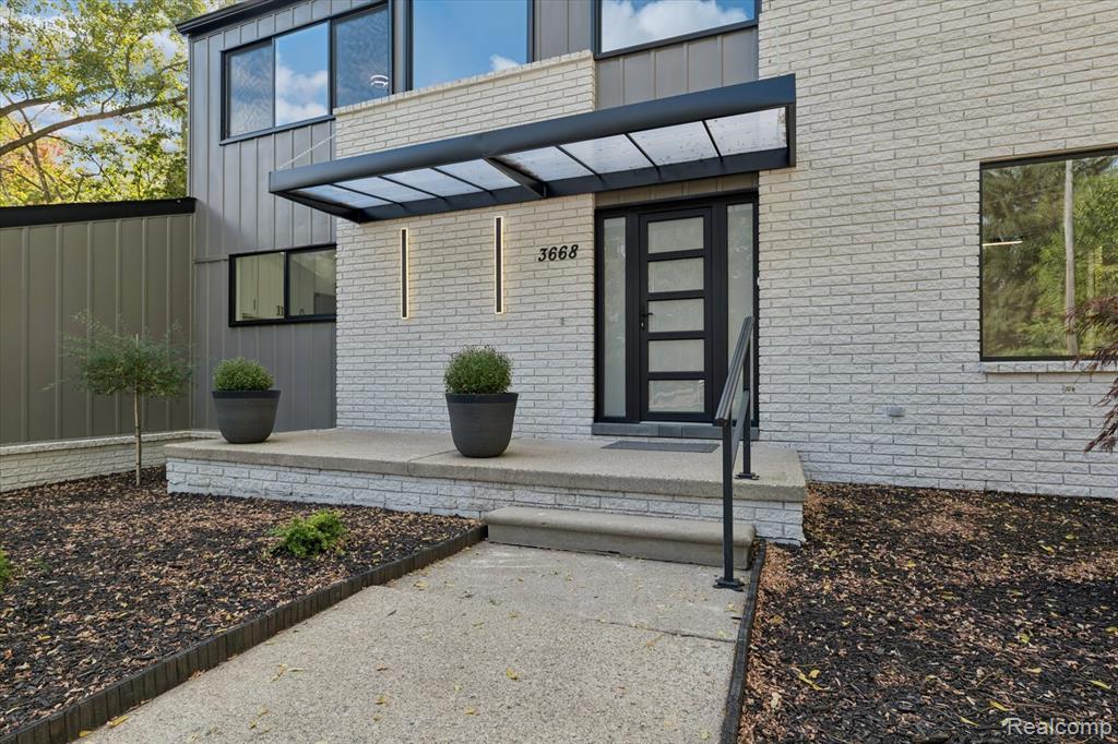 3668 Bayou Drive, West Bloomfield, MI 48323 — Photo 4