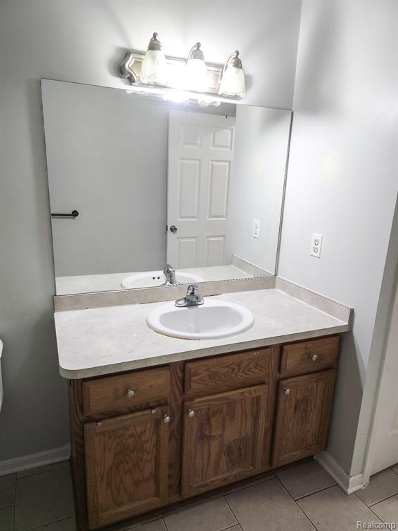 17177 Higdon Drive, Brownstown, MI 48193 — Photo 28