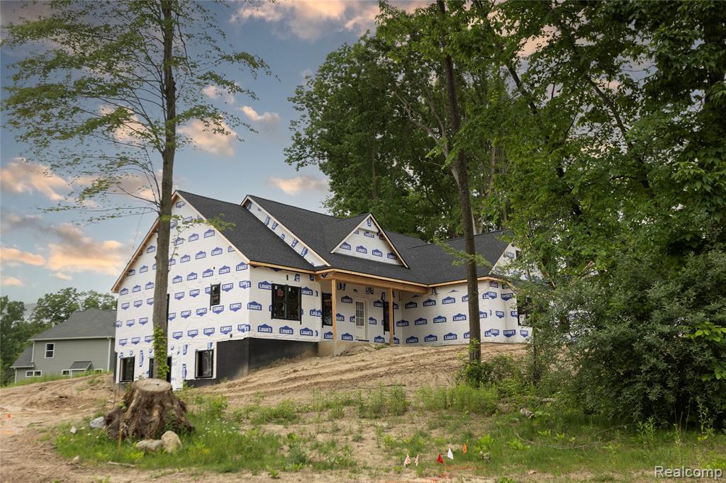 9744 Chalfonte Drive, Brighton, MI 48116 — Photo 24