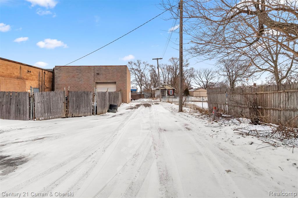 7417 W 8 Mile Road, Detroit, MI 48221 — Photo 29