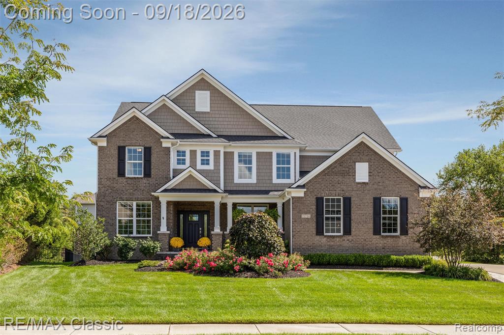 22784 Shepherds Hollow Drive, South Lyon, MI 48178