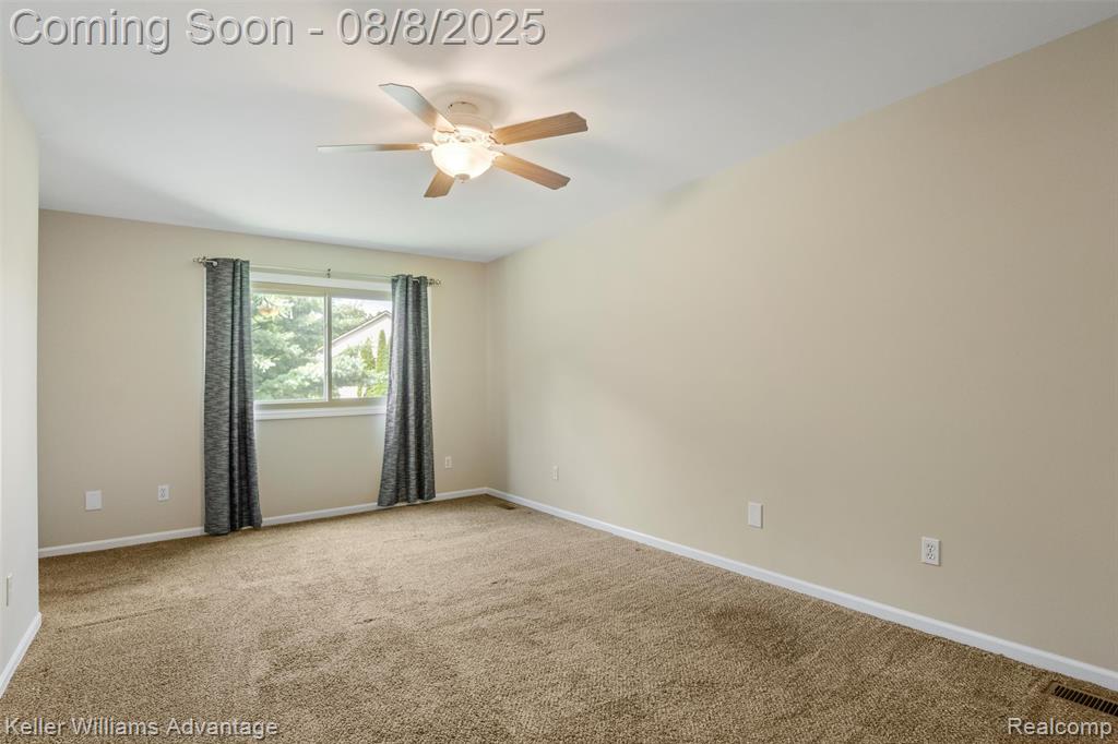 8891 Dexter Gables Lane, Dexter, MI 48130 — Photo 36