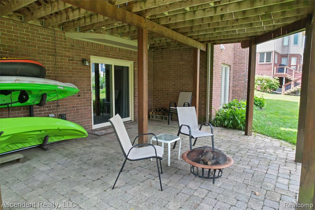 48392 Binghampton Drive, Northville, MI 48168 — Photo 54