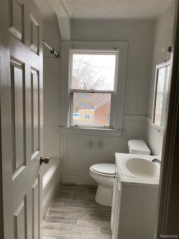 8248 Roselawn Street, Detroit, MI 48204 — Photo 13