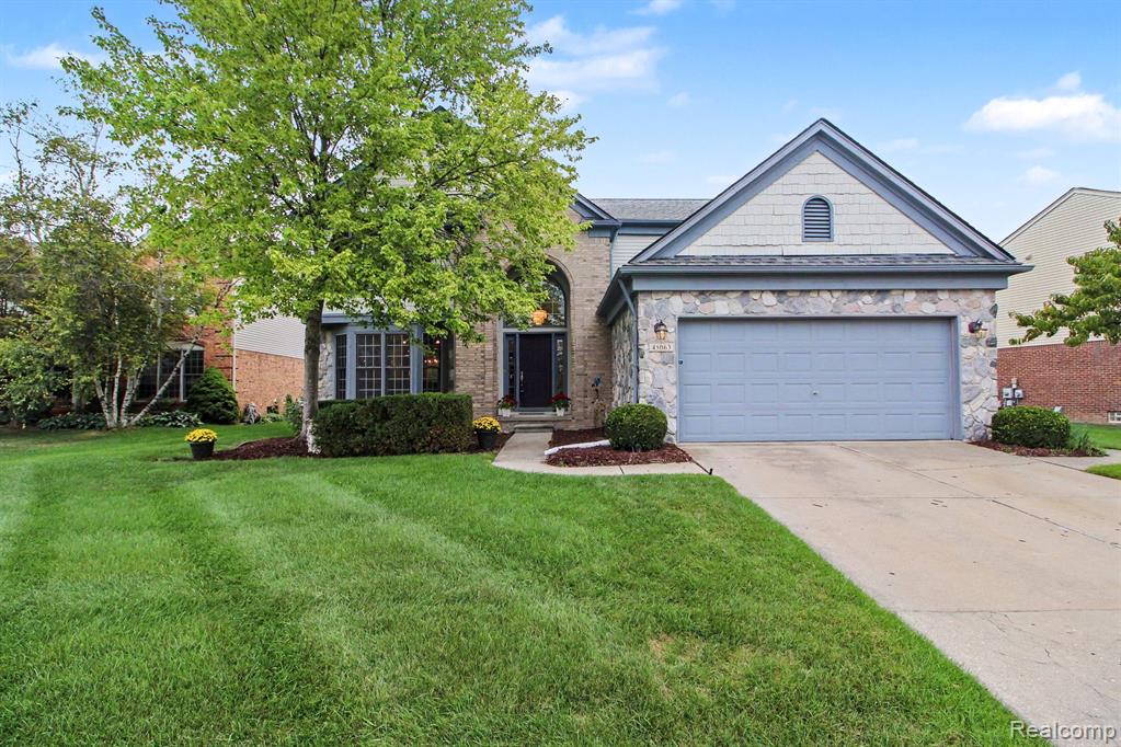 45063 Weymouth Drive, Canton, MI 48188
