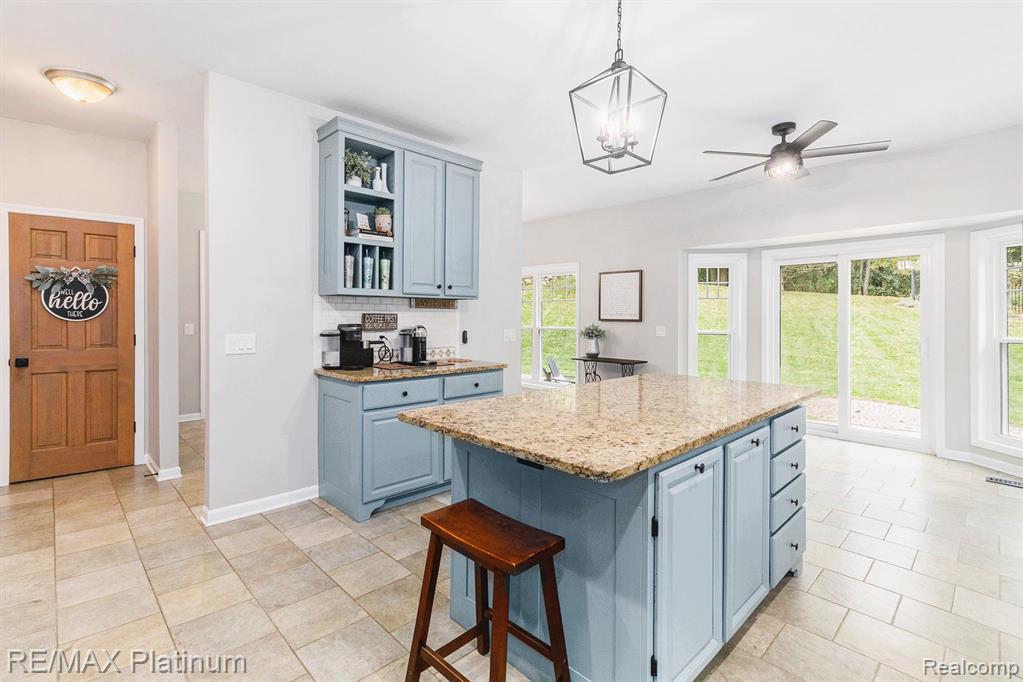 1055 WOODVALE, Milford, MI 48381 — Photo 8
