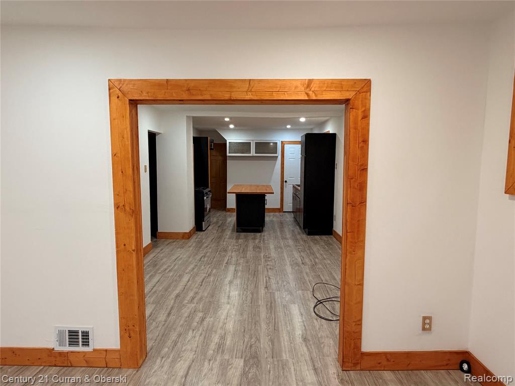10008 Manor Street - Photo 4