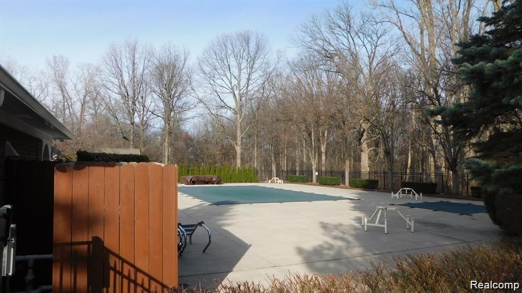 44982 Marigold Drive, Sterling Heights, MI 48314 — Photo 33