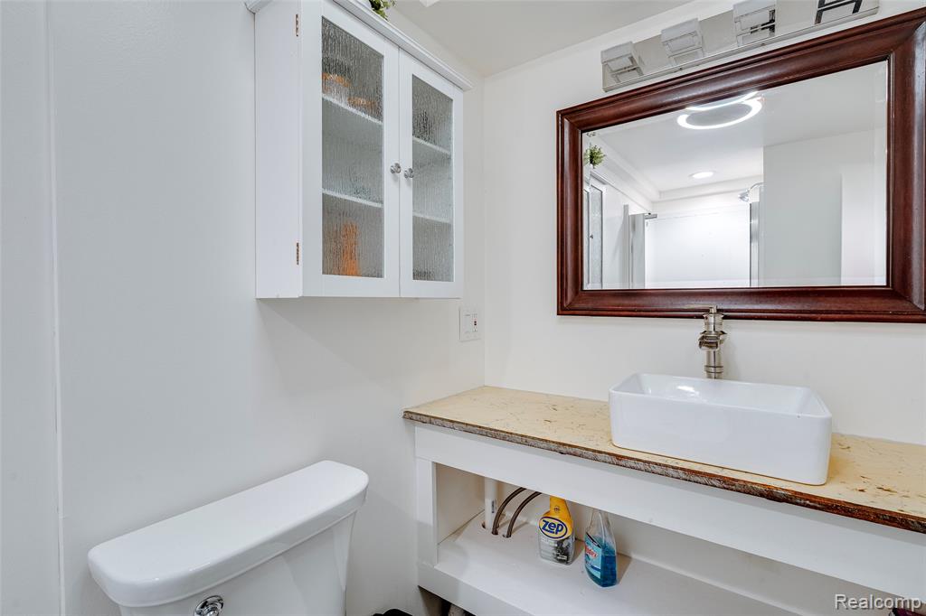 2025 Central Street, Detroit, MI 48209 — Photo 23