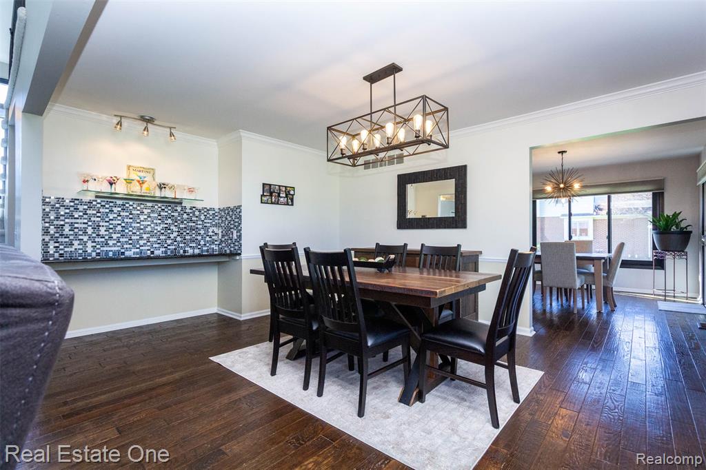 Dining room with bar server