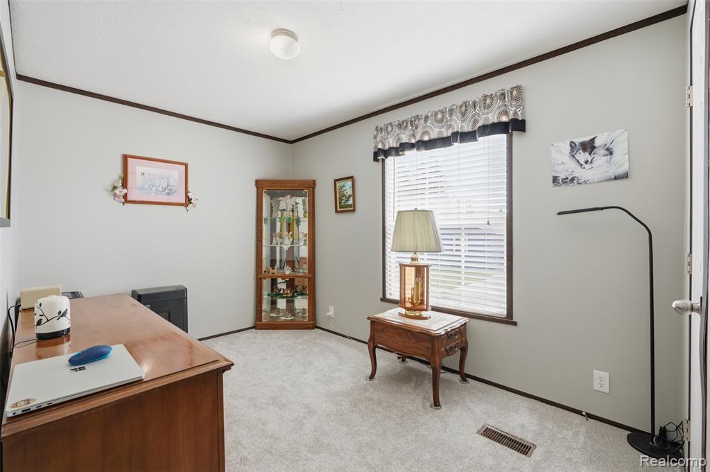 440 Flamingo Street, Rochester Hills, MI 48309 — Photo 22