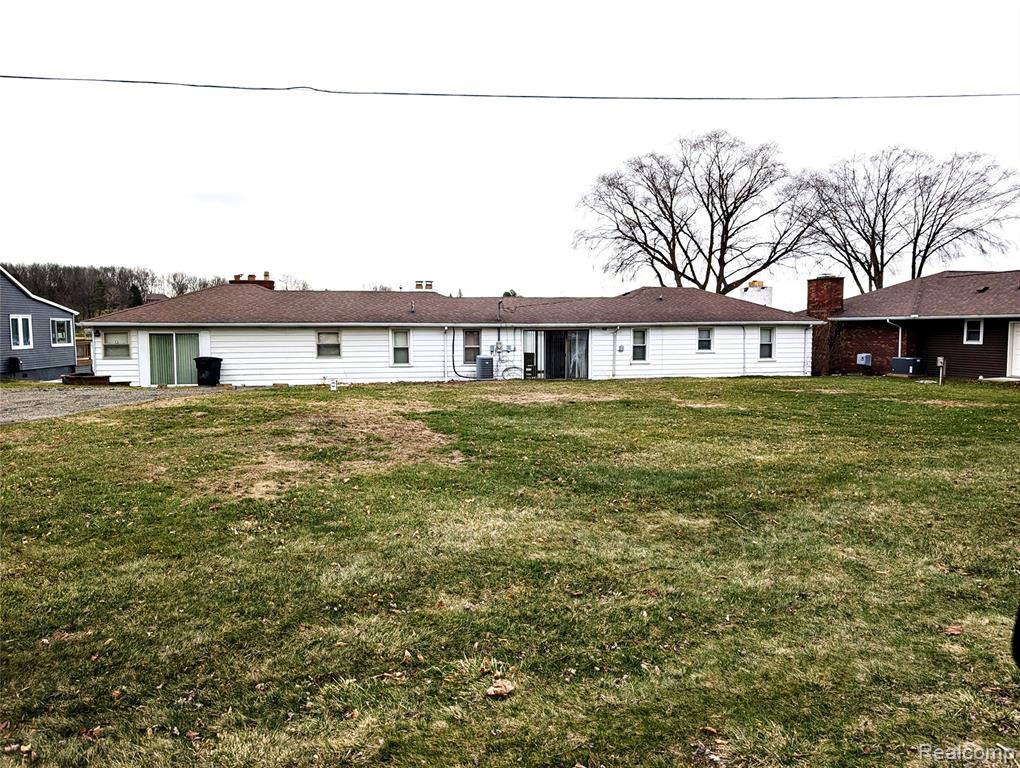 8461 Woodland Shore Drive, Brighton, MI 48114 — Photo 2