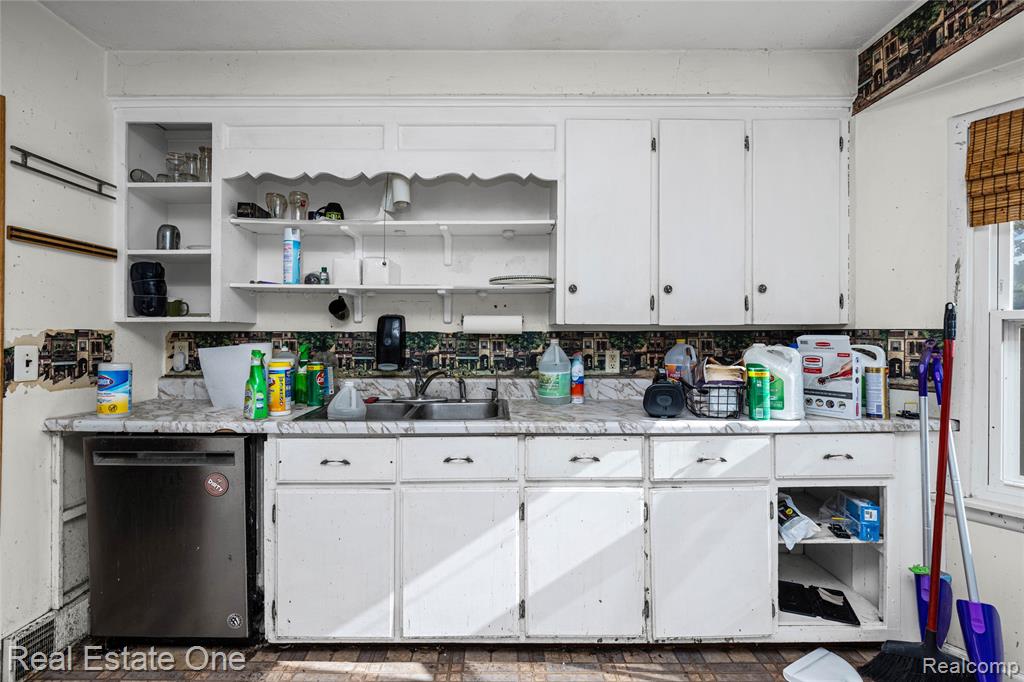 9585 N Eston Road, Clarkston, MI 48348 — Photo 9