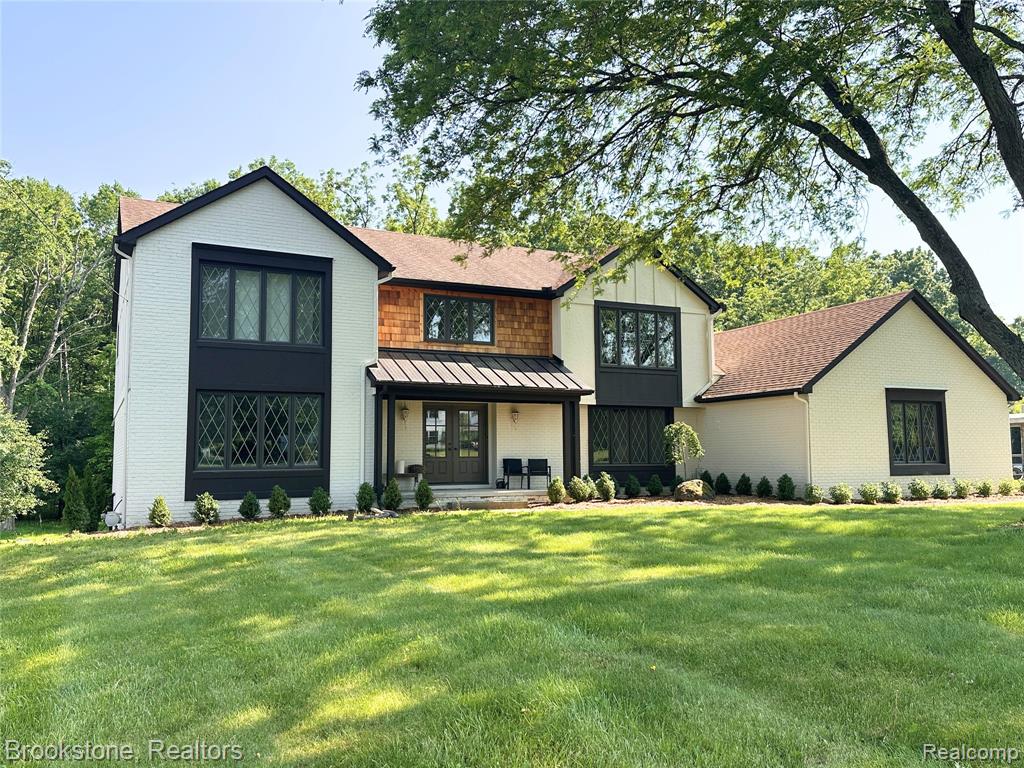 6044 Winged Foot Dr. Drive, Grand Blanc, MI 48439 — front exterior