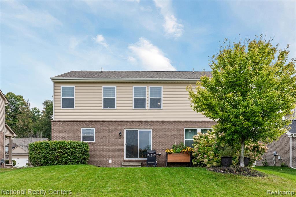 13456 Stamford Road, Belleville, MI 48111 — Photo 29