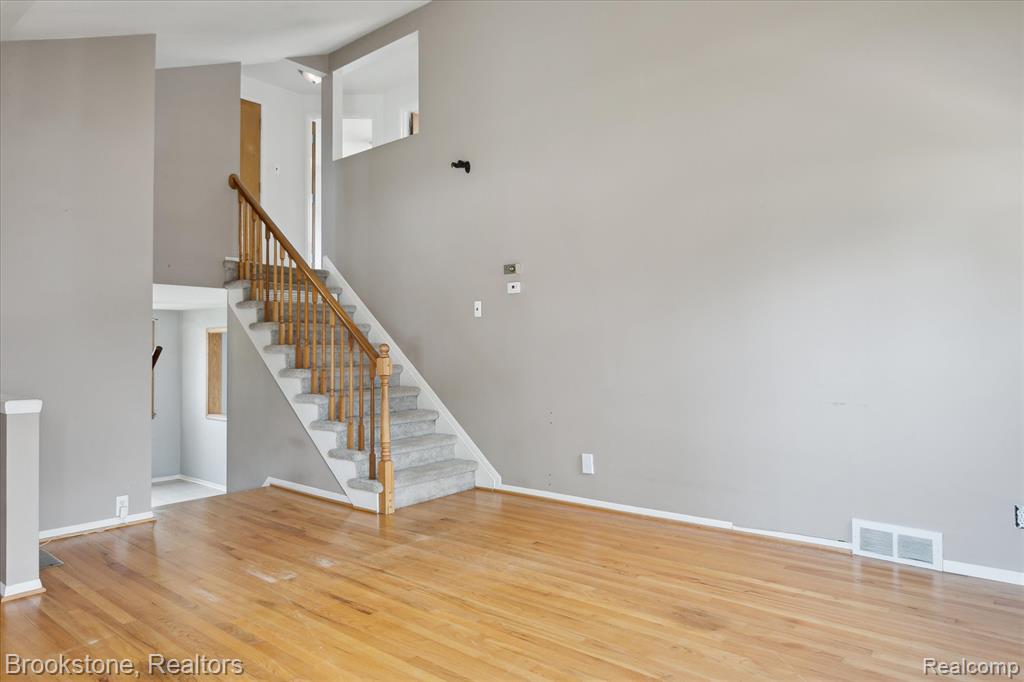 6510 CADILLAC Street, Garden City, MI — Photo 11