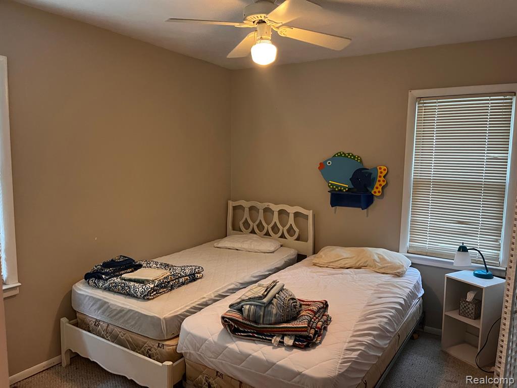 8480 CAROLS Drive, Brighton, MI 48114 — Photo 17