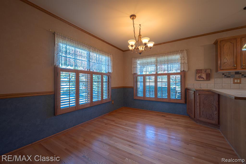 1049 ELMWOOD Drive, 13, Brighton, MI 48116 — Photo 10