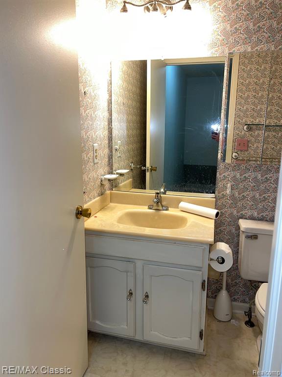 1445 HARBOR Drive, Walled Lake, MI 48390 — Photo 14