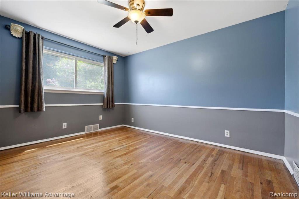 6948 FAIRFIELD Street, Garden City, MI — Photo 17