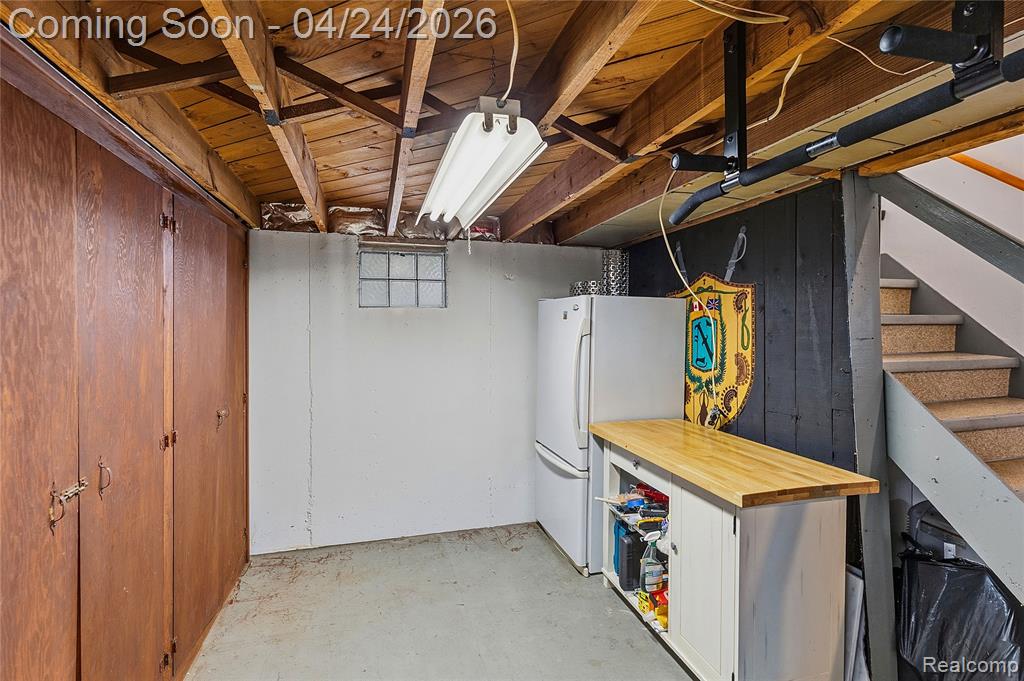8570 Troy Street, Oak Park, MI 48237 — Photo 22