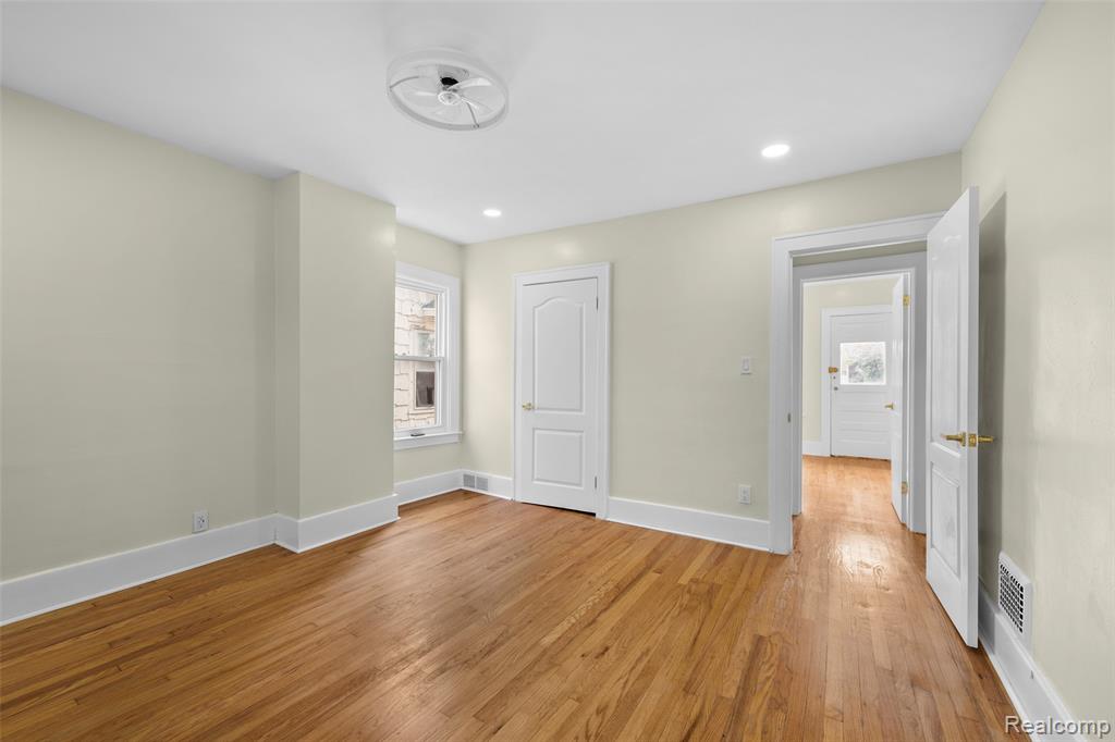 2681 Burlingame Street, Detroit, MI 48206 — Photo 19