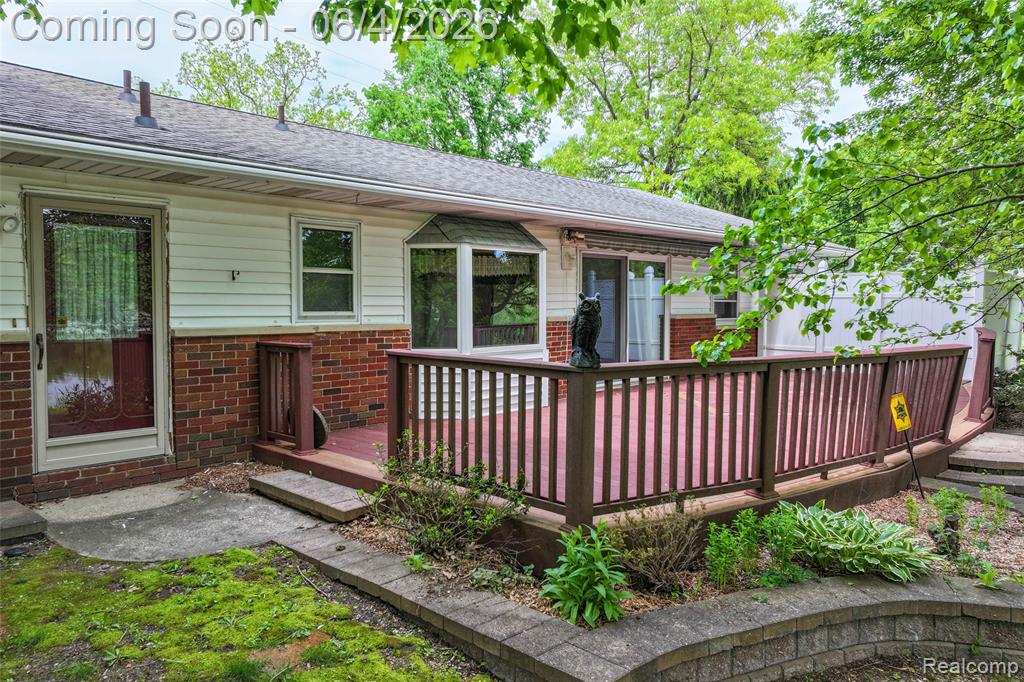 422 East Road, Holly, MI 48442 — Photo 9