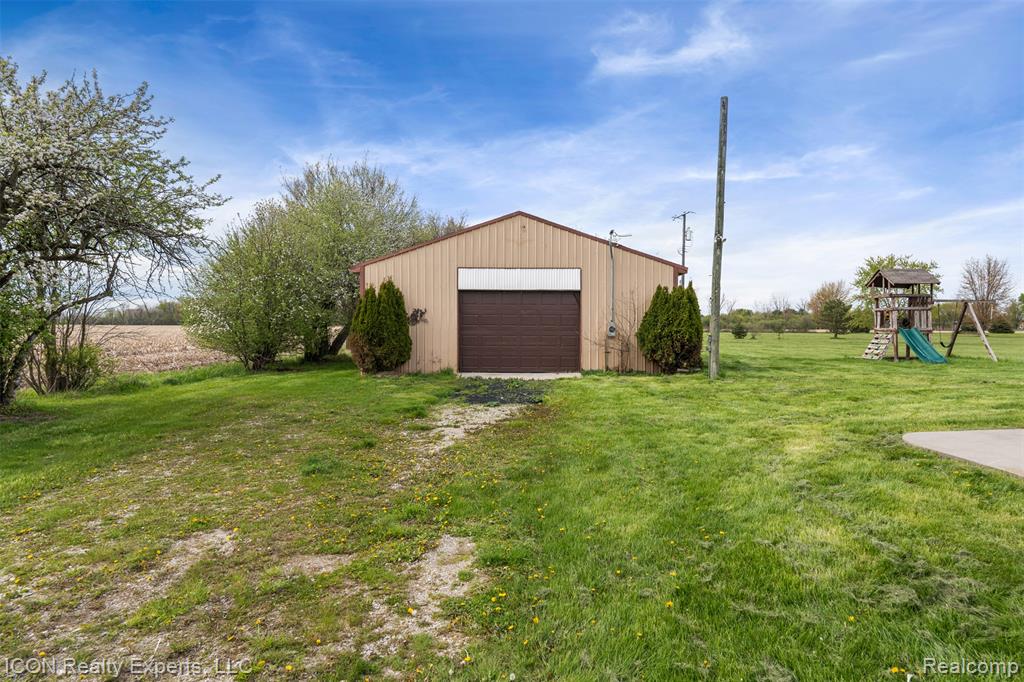 13620 Gilbert Road, Allenton, MI 48002 — Photo 33