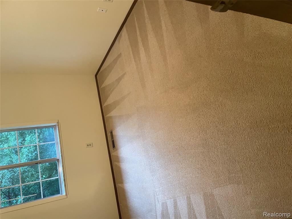 10457 Eagle Road, Davisburg, MI — Photo 13