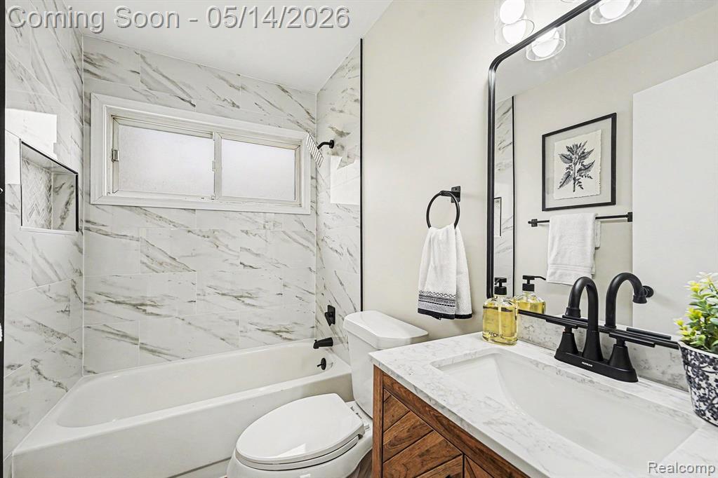 4052 Longtin Avenue, Lincoln Park, MI 48146 — Photo 11