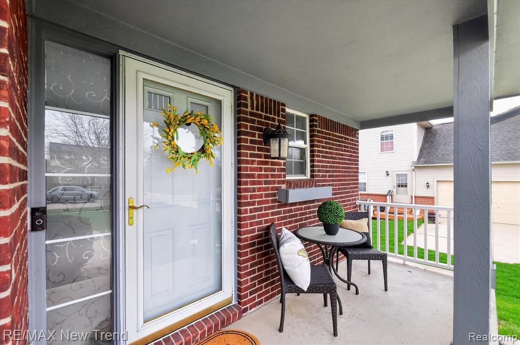 2032 Dover Drive, Wixom, MI 48393 — Photo 7